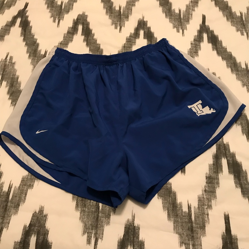 Nike Tempo Short - Picture 1 of 4